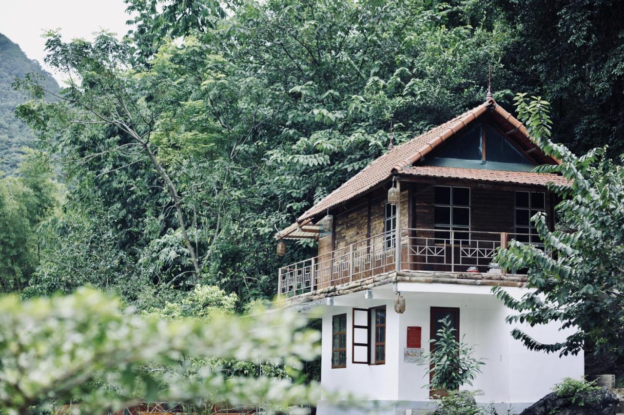 Hotel House By Lake Moc Chau Esterno foto