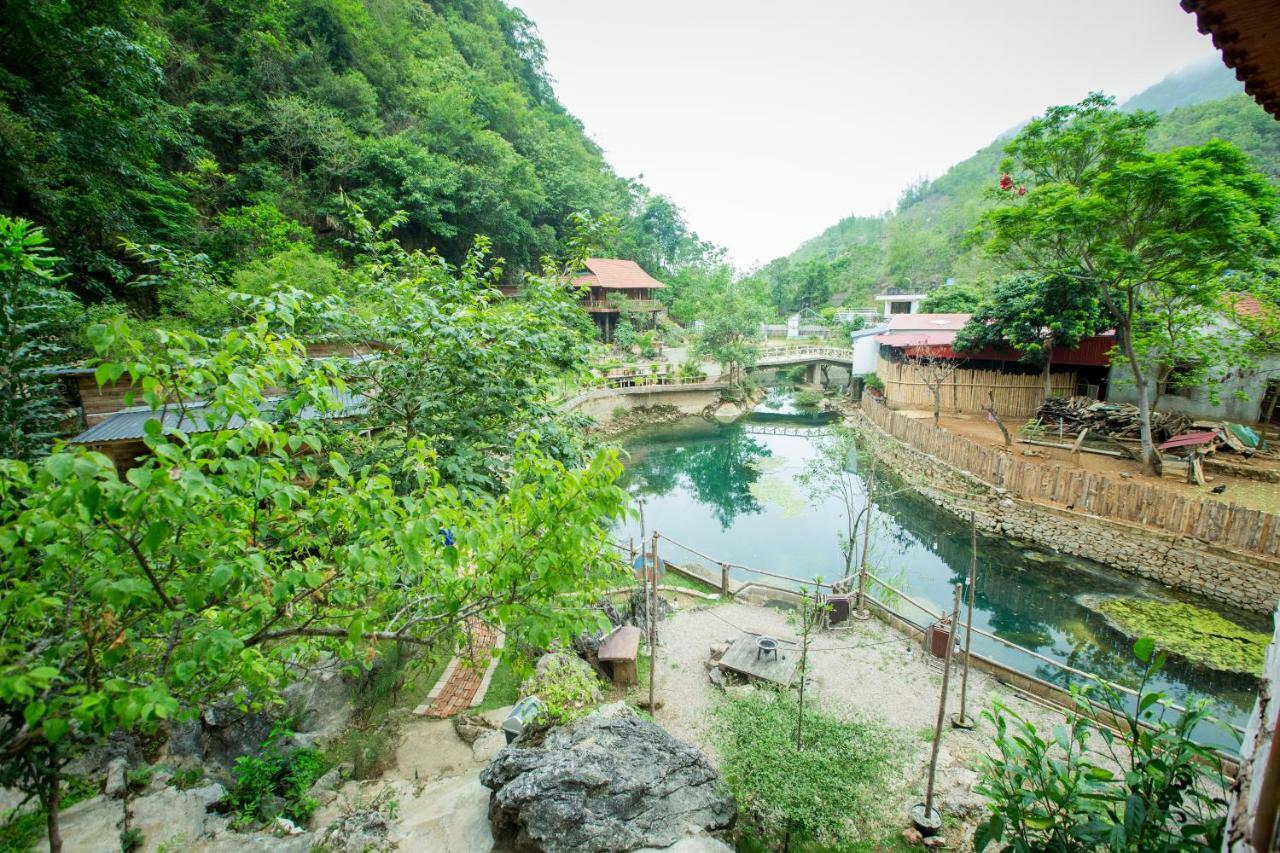 Hotel House By Lake Moc Chau Esterno foto