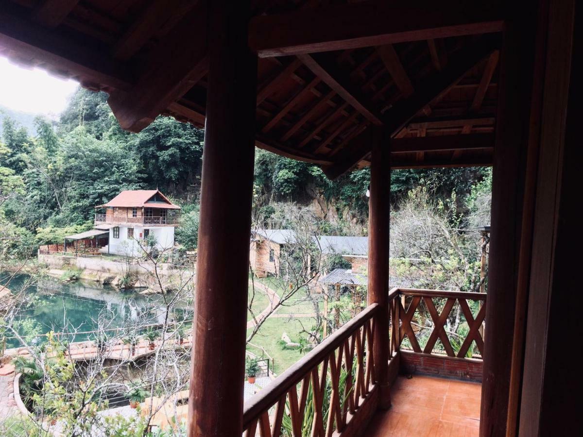 Hotel House By Lake Moc Chau Esterno foto
